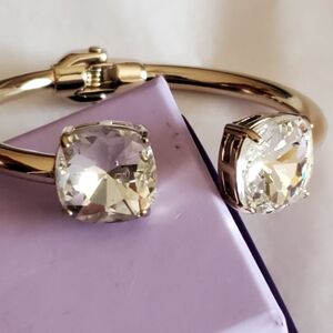 Elegant Gold Women's Bracelet